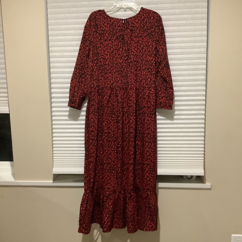 Red and black pretty dress